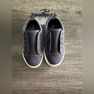 NWT little boy's shoes size
9